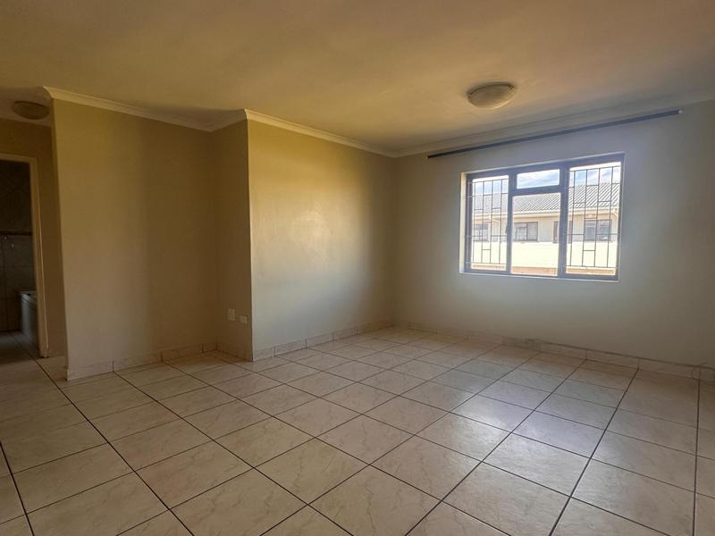 To Let 2 Bedroom Property for Rent in Strand Central Western Cape